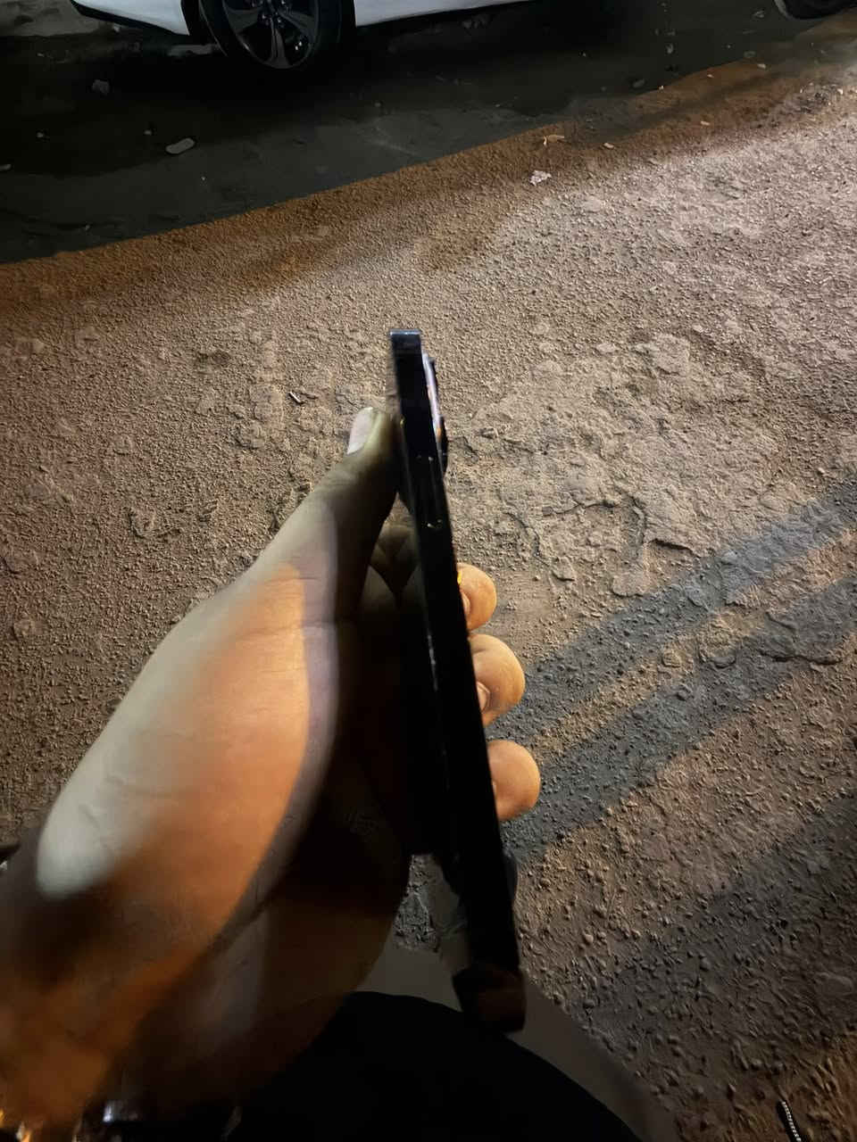 للبيع آيفون ١٤ برو
الجهاز ومع من عندي وبس الضهر انضرب والكلاسة 
البطارية ٧٨ الجهاز شغال 
السعر ٤٠٠ وبي مجال 
مكاني حي الجهاد 
***********
