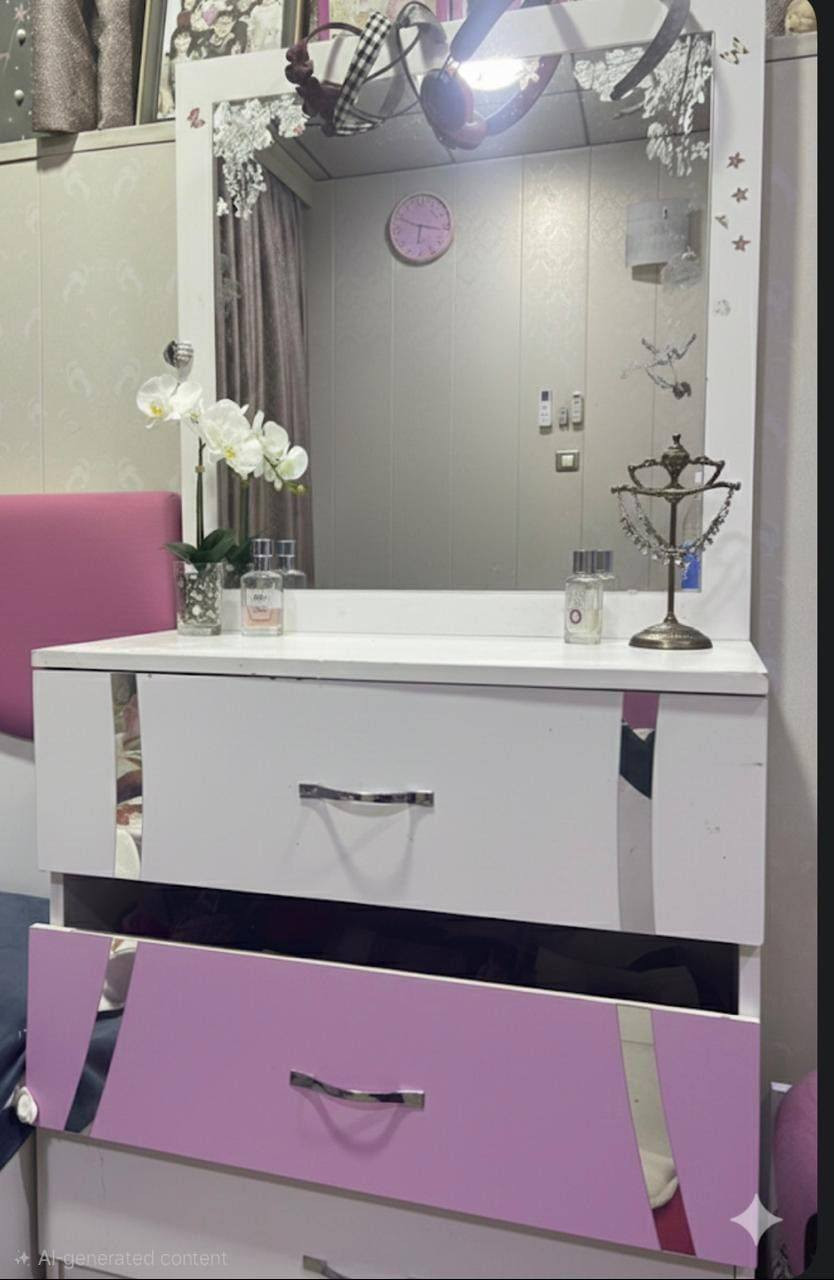 للبيع غرفة نوم شبابية نفرين بحالة جيدة للبيع وللبيع ايظا سرير نفرين ١٨٠*٢٠٠ بحالة جيدة العنوان اليرموك حي الداخلية
***********
