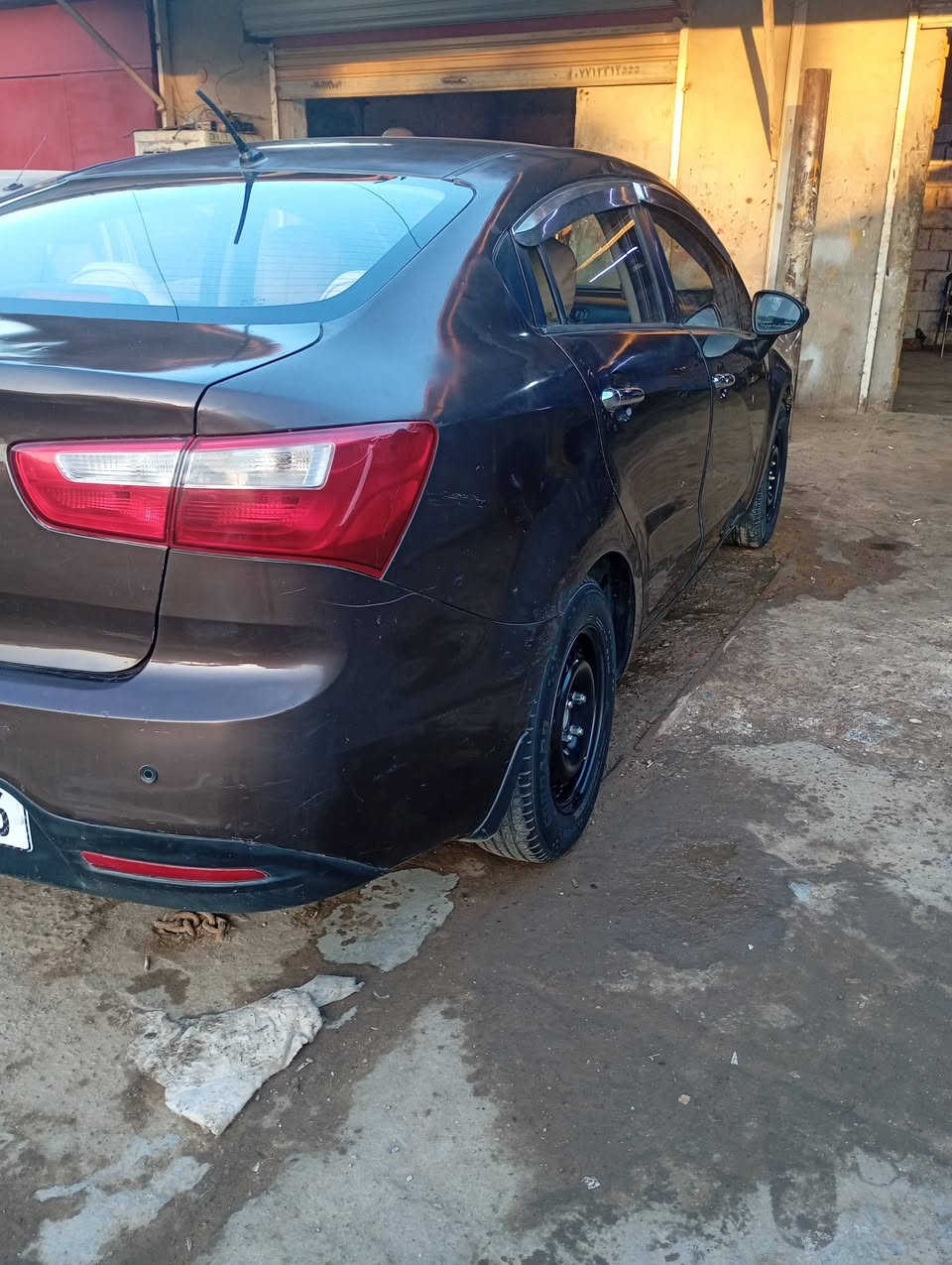 سلام عليكم
كيا ريو 2013 خليجية سيارة مكفولة لا ضربة ولا كص سيارة بيه مكانات صبغ مجرد جراذ بل بنيد وبلجنطة مصبوغات لجمالية مكية وكير وتبريد تخم تاير جديد سيارة جاهزة احلى من صور ورقم بغداد نكليزي جديد مكان سيارة بغداد 
سعر 84 وبيه مجال بسيط 
رقم الهاتف/***********
