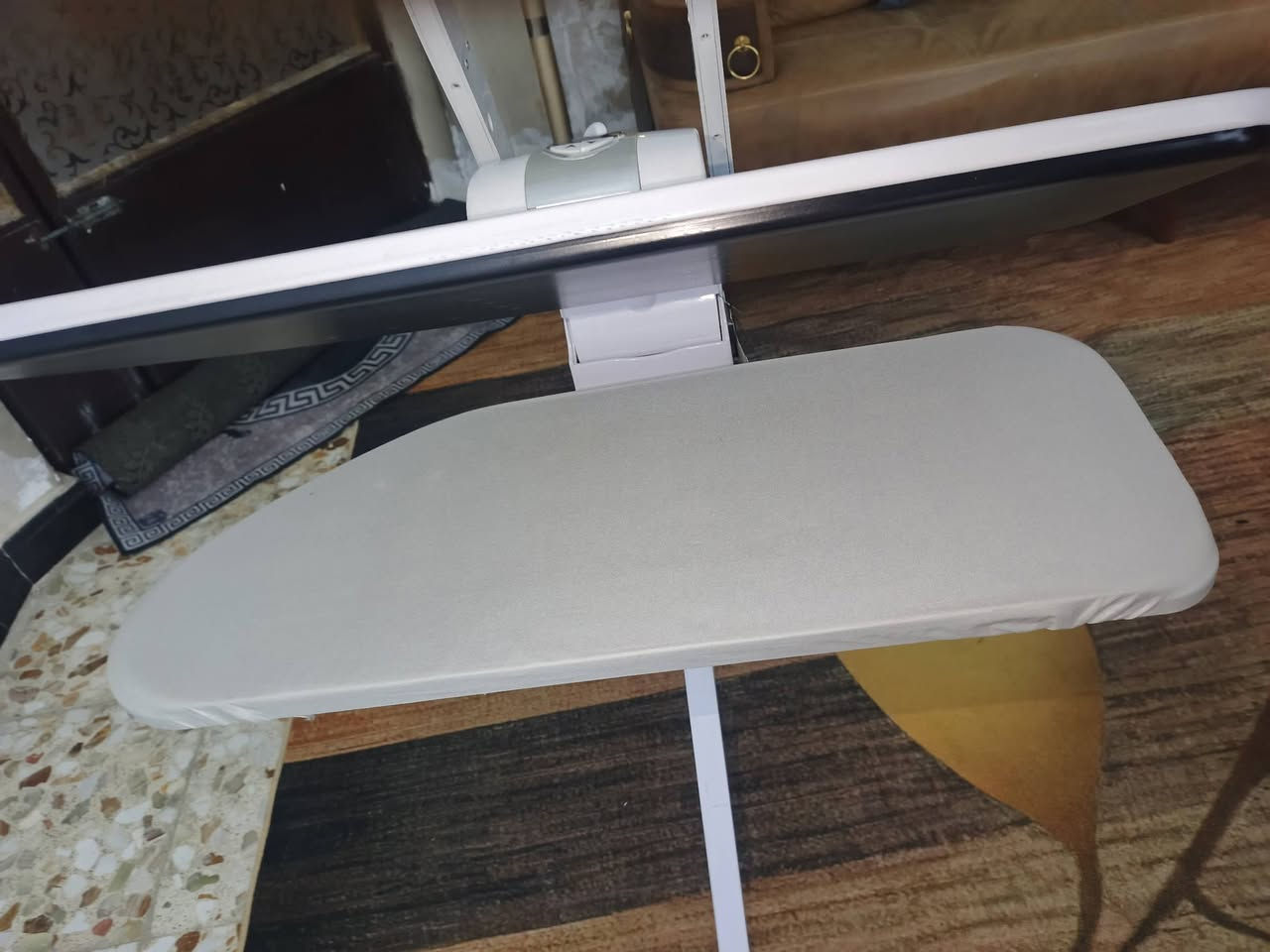 للبيع مكبس بخار (Steam Press Iron) من شركة Newal
الموديل: IRN-768
✅ الحالة: جديد 100%
فقط مفتوح من الكارتون للتأكد، ما مستعمل نهائياً.
المواصفات:
• مكبس بخار كبير 32 إنج
• بخار قوي وسريع يزيل التجاعيد بسهولة
• تحكم بدرجة الحرارة حسب نوع القماش
• خزان ماء 300 مل
• قدرة 1800 واط
• قفل أمان وسهل التخزين
• وياه ملحقاته الأصلية
👍 مناسب للبيت أو الخياطة
👍 يكبس الملابس بسرعة ويوفر وقت
📦 الجهاز جديد بالكرتون
💰 السعر: (200 الف )
📍 المكان: (بغداد)
📩 للاستفسار راسل خاص


**إذا كنت صاحب هذا الإعلان وتريد حذفه لأي سبب، رجاءا أرسل رسالة إلى الدعم الفني**