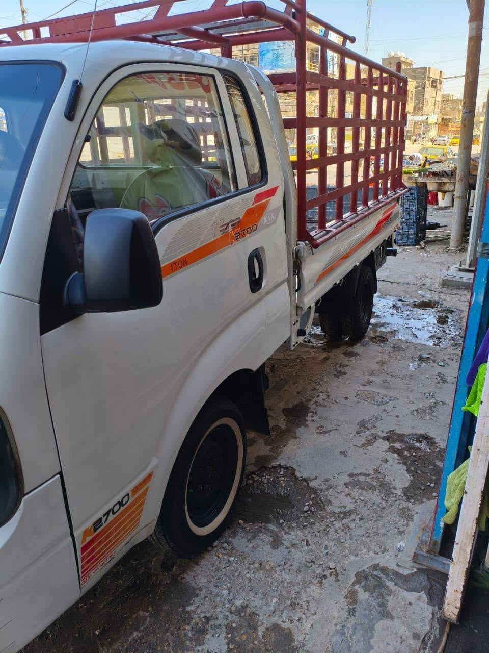 عليها حجز السيارة بالمعارض السليمانية والسنوية باسمي واطلب عليها مبلغ 80ورقة


**إذا كنت صاحب هذا الإعلان وتريد حذفه لأي سبب، رجاءا أرسل رسالة إلى الدعم الفني**