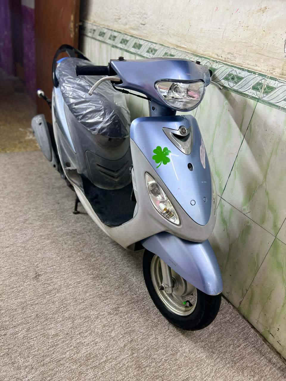 سلام عليكم 
دراجه منغولي
ختم واحد 
برغي ما عايزه مال جناي 
الي يريده الاتصال عل رقم ***********
المكان نجف
