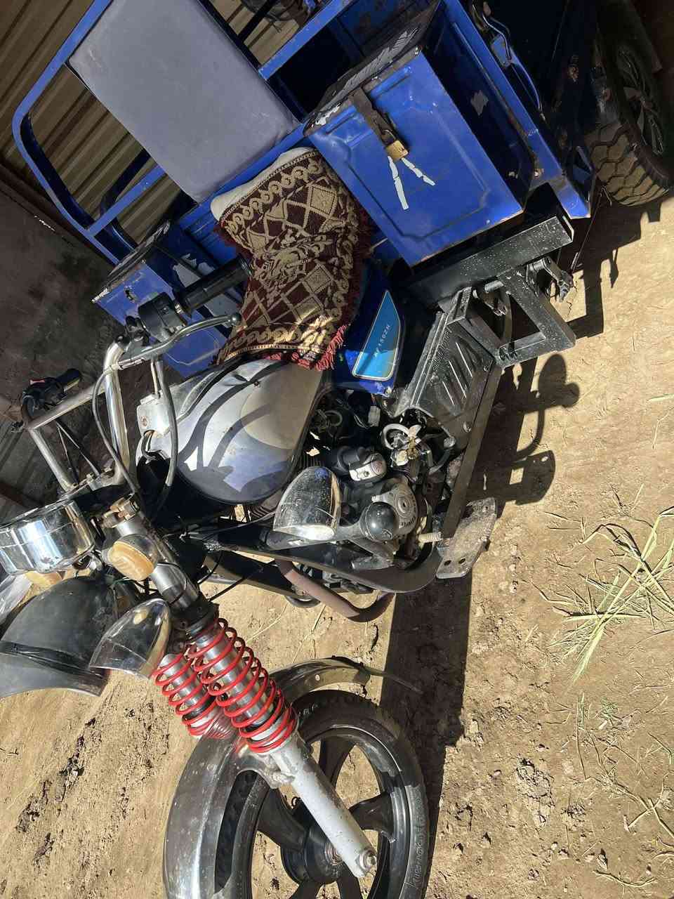 السلام عليكم
ستوته للبيع جمره فحل نجفيه ستوته نضيفه محرك وكهربائيات جاهزات نگره سلف شاصيها جديد ما عدا مخليلها راسطه تقويه للرگبه _مداور مباشر من الوكيل 

موديل ٢٠١٧_ستوته جديده 
مهناويه_عگر_قرب مدرسه الخالديه
السعر:مليون و ٣٠٠ وبيها مجال للشراي
المو شراي لا يتصل

***********
