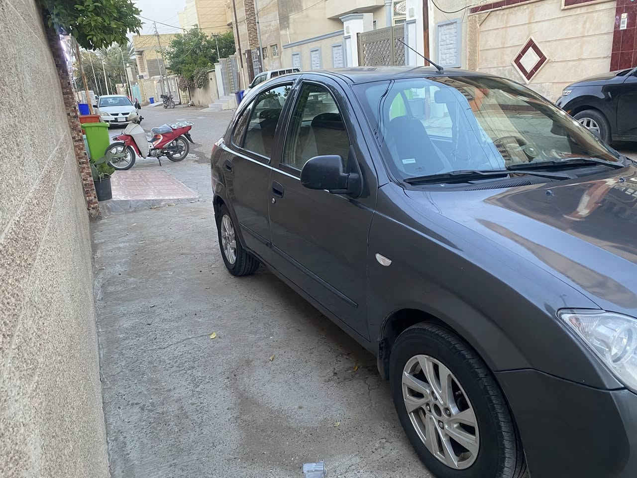 سياره للبيع 
ايرانيه صنع موديل 2018رقم بغداد مميز 
سياره مابيها اي نقص جاهزه من كلشي 
باسمي سياره
***********
