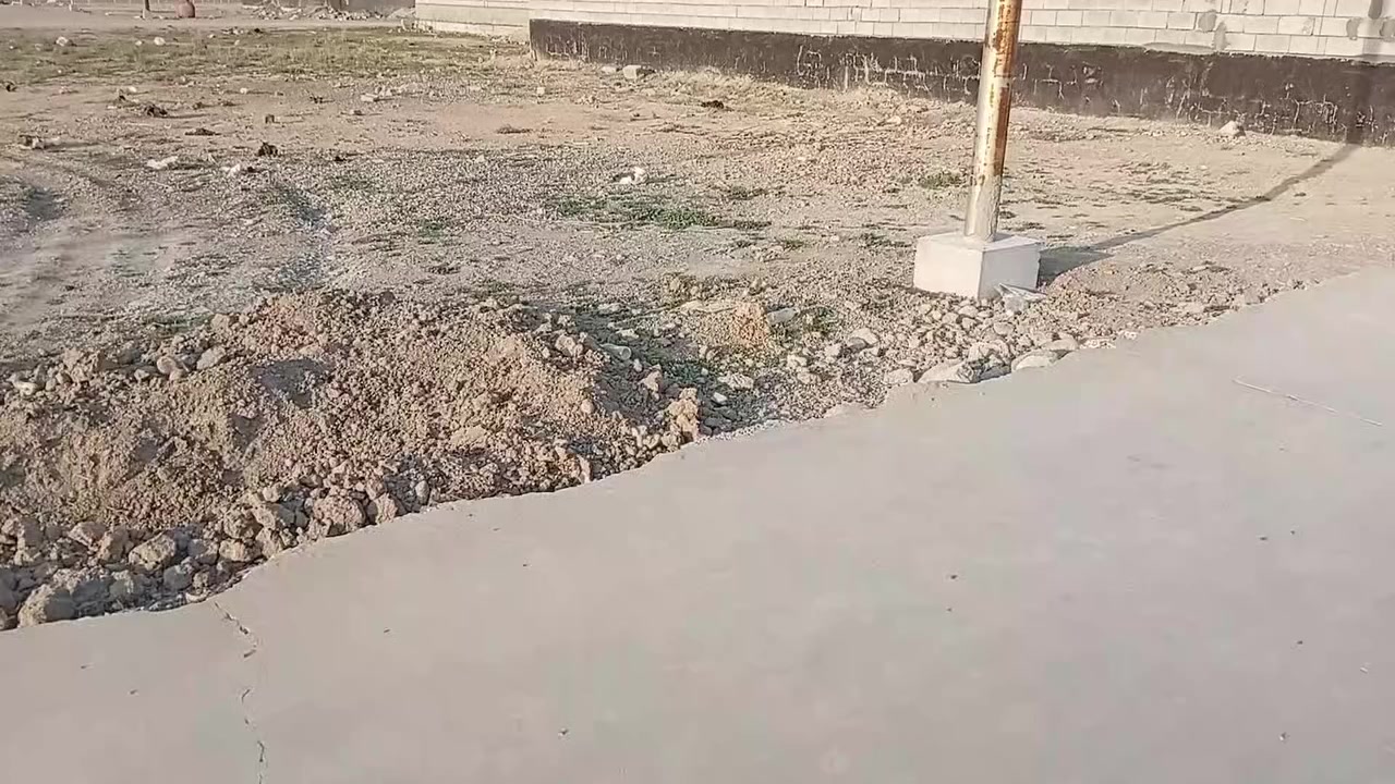 قطعتين ارض للبيع ( زراعي سند ٢٥ )
مساحة القطعتين٤٢٠  ( ٢٠٠ /٢٢٠ ) 
تباع كاملة أو نصف
خدمات كاملة ماء كهرباء ( عرض الشارع ٥ أمتار ) 
الموقع / بهرز ـ منطقة ابو الكرم 
للاستفسار/ ***********
