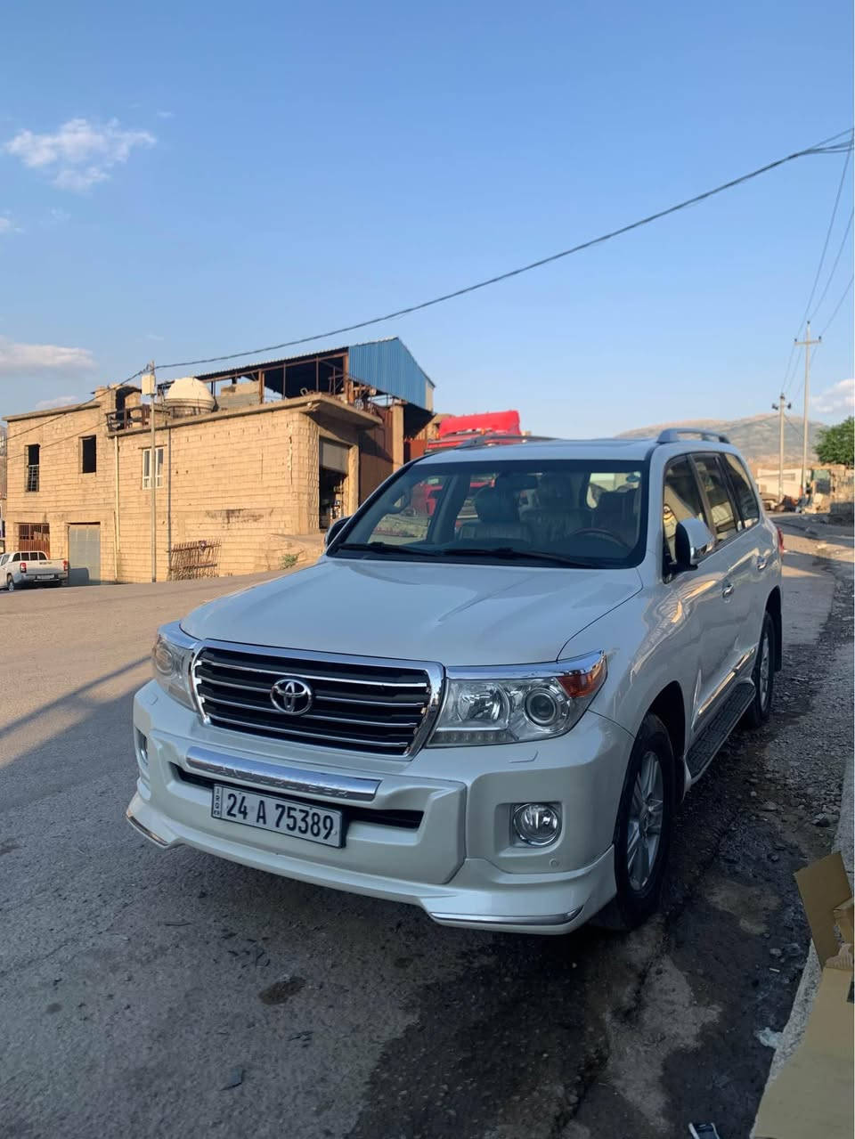 Toyota Land Cruiser 2014
GXR V8
١٦٠هەزار رۆشتوە 
بێ بۆیاخە ٢ پەلە ساردی هەیە 
شەریکە جیهان 
گێرو مەکینە بە شەرت 
رەقەموو سەنەوی نویە بە ناوی خۆمەوەیە 
*********** سوران, أربيل
