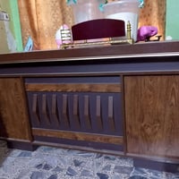 ميز مكتبي • صبوره • استعمال قليل