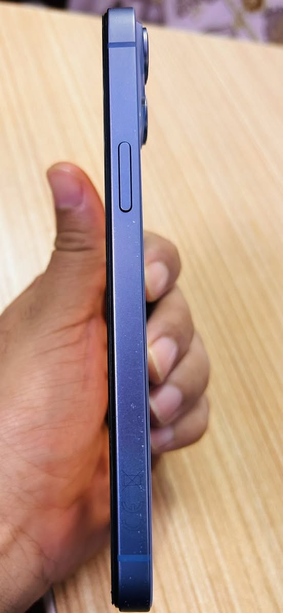 السلام عليكم 🌿
للبيع iPhone 14 Plus
📱 الجهاز مقفول آيكلود
💔 بيه ضرر بالشاشة
✅ باقي الجهاز سليم (بطارية، صوت، قطع داخلية)

اللي مهتم أو يعرف أحد يحتاجه، يتواصل وياي على الخاص.
وشكرًا 🤍:


**إذا كنت صاحب هذا الإعلان وتريد حذفه لأي سبب، رجاءا أرسل رسالة إلى الدعم الفني**