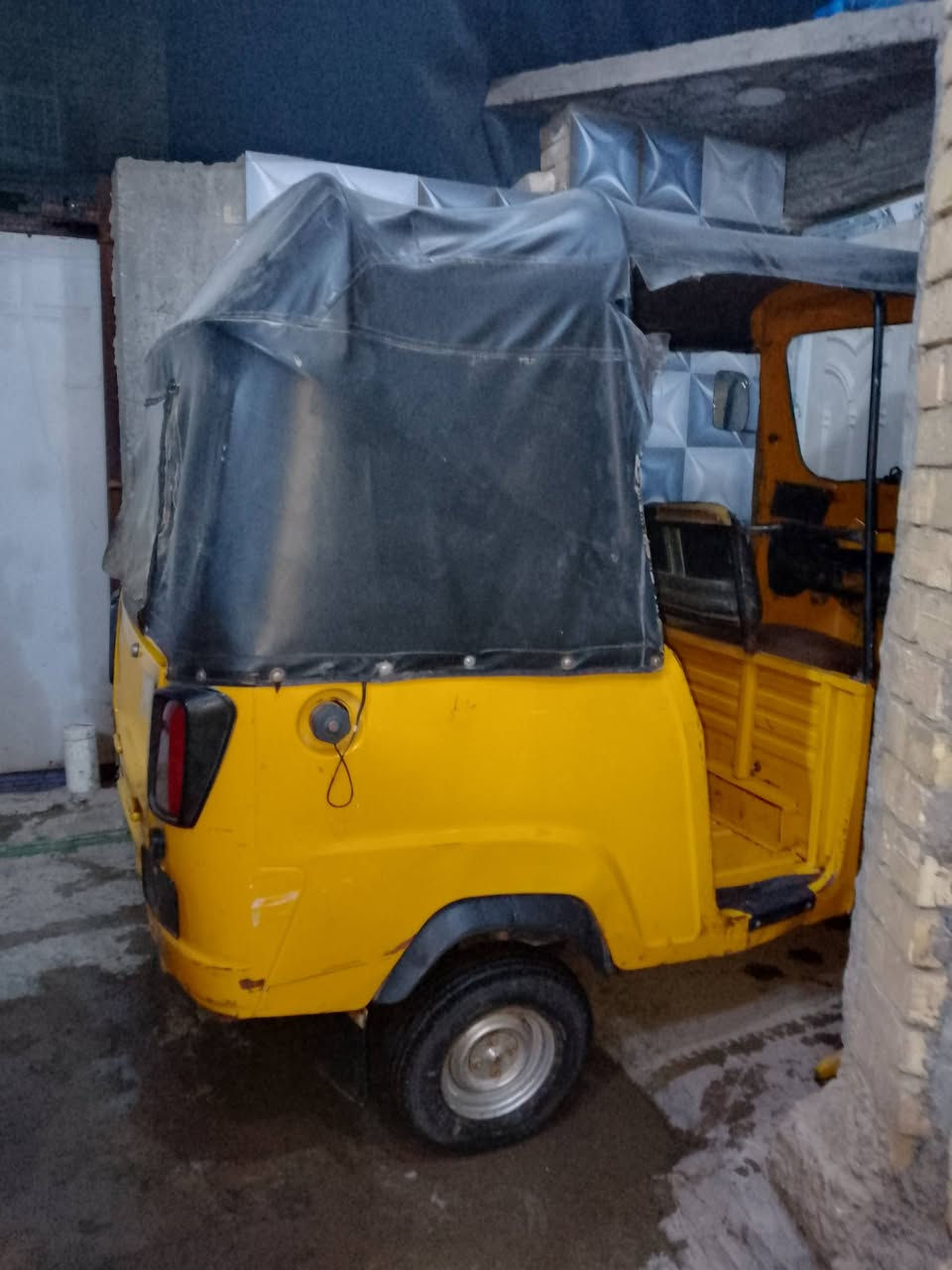 سلام عليكم تكتك بياجو للبيع موديل 20اوراق كير مكينه جديد
اكسل خير من الله قمجيات جدد تكتك حلوه عوزه بس جامه العنوان بغداد سكينه شارع المكاتب مدخل صيدلية هاله وليد رقم *********** السعر 2100 وبيه مجال
