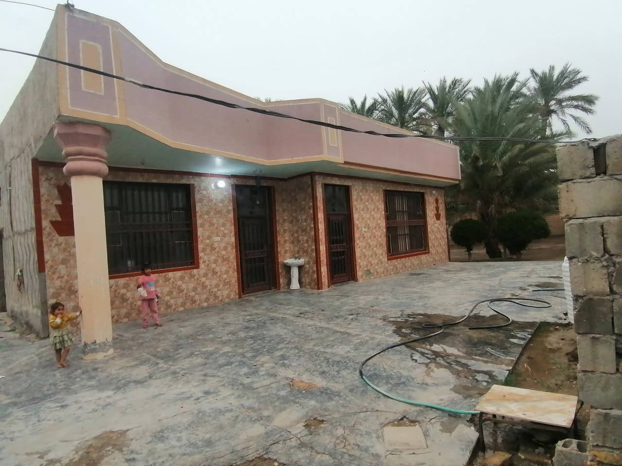 السلام عليكم بيت البيع
طابو زراعي سند ٢٥
مكان البيت بابل حله خلف جامعت بابل
بل القرب من نبي الله ابراهيم الخليل
بل القرب من ثلاث مدارس ابتدائية ومتوسطة اعداديه
بيت مساحته ٦٥٠ متر
متوفره جميع الخدمات ماء كهربائ تبليط
***********
