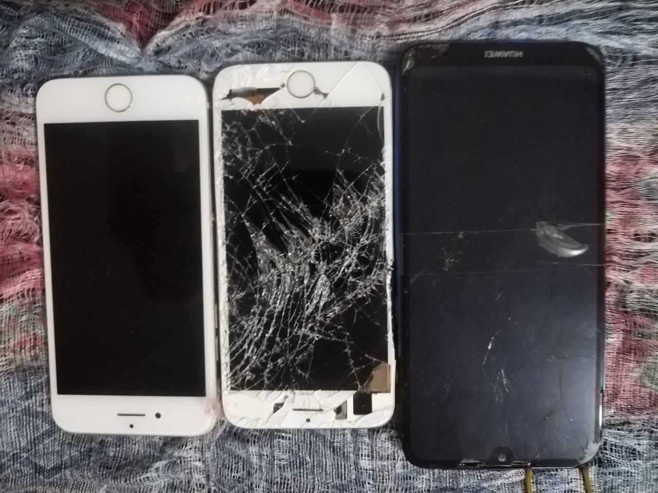 قطعتين ايفون 7
جهاز هونر 
3قطع فحم × فحم 
للبيع فقط 25 قفل بدون معامله 
شراي تفضل خاص


**إذا كنت صاحب هذا الإعلان وتريد حذفه لأي سبب، رجاءا أرسل رسالة إلى الدعم الفني**