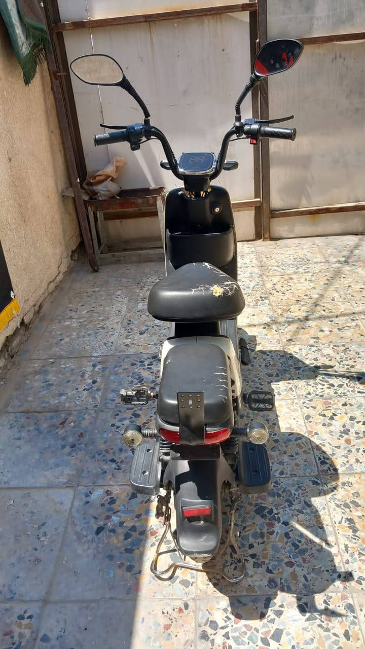 دراجة شحن للبيع بطاريات جدد قبل كم يوم شادهن سعرها 250 وبيها مجال بسيط مكاني بغداد الجديدة
اتصل عالرقم ماعندي خاص
***********
