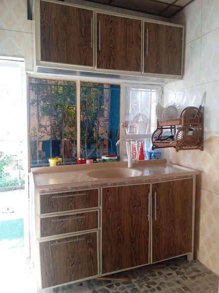 كاونتر تفصال ارضيه مرمر مترين ونص ٥٠٠ وبيه مجال ***********
