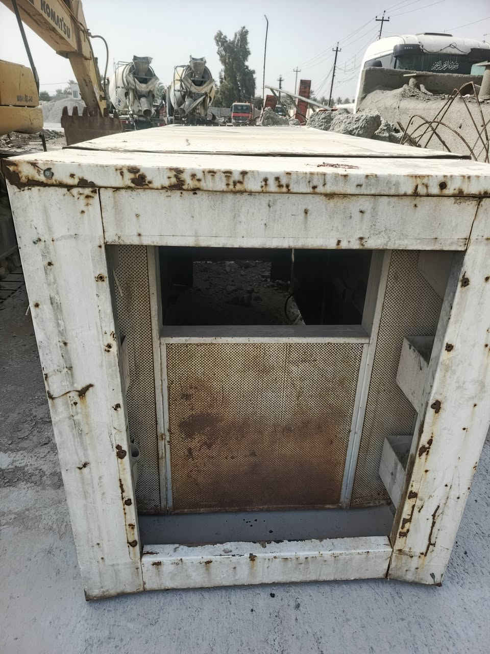 كاتم 150كيفي مع الشاصي للبيع***********
