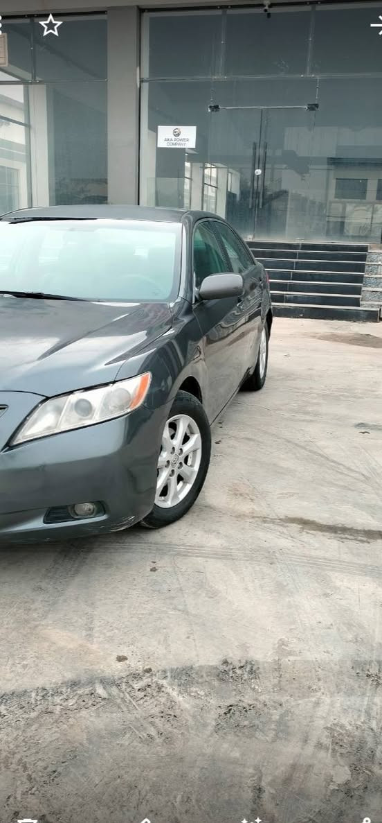 كامري
(( السياره ترهم اقساط داخل الموصل فقط )) 
(( وترهم نقد))
 
موديل 2009

كير اوتوماتيك

محرك 2400

رقم نينوى الماني 

كابون بنزين 

موصفات

مرايات  كهرب
جامات كهرب 
تحكمات استيرن 
مثبت سرعة 
كشن كهرب 
ضرر السياره قطعتين ونص بدون داخل  السقف تقحيل 

مكان سياره موصل 

للاستفساره  
***********
***********
