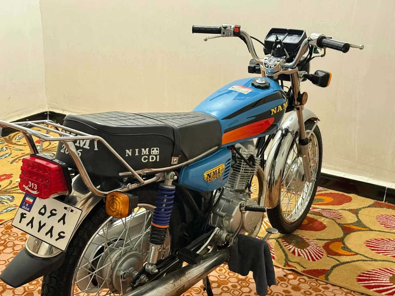 نامه 3 احرف سكنر موديل 26 مكفوله السعر 750 وبيه مجال مكان كوت خاجيه لشراي يتصل ***********
