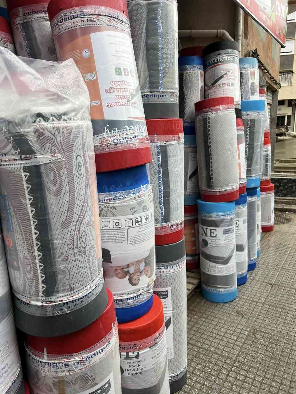 #matelas orthopédique toutes dimensions disponible 
65/189
70/190
80/190
90/190
140/190
160/190
180/200


**إذا كنت صاحب هذا الإعلان وتريد حذفه لأي سبب، رجاءا أرسل رسالة إلى الدعم الفني**