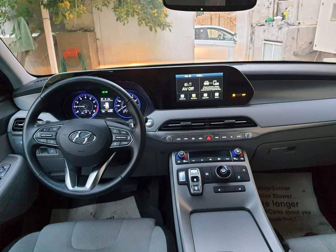 بلاسايد موديل 2020 رقم اربيل باسمي السنوية 
وراد أمريكي حادثها جدااا بسيط نص من الجاملغ الايسر الخلفي فقط ومصلح نفسه بدون تبديل .. 
اللون اسود 
فتحة سقف
محرك 3800 
مكان السيارة بغداد الكرادة داخل 
السعر 270 $ 
للتواصل ***********
