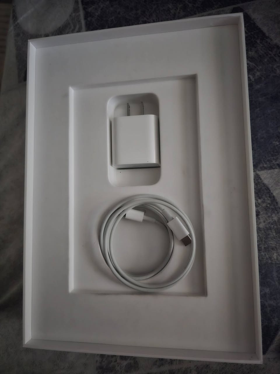 ايباد ٩ الجيل التاسع الذاكرة ٦٤ بطاريه ٩٨ شحن الحاسبه يمكم بصور كارتونه وياه جهاز استخدام شخصي ما مبدل شي ابد ما شاحن مالته السعر ٣٠٠ الف بي مجال قليل بالببجي يشغل ٦٠ فريم توصيل متوفر بغداد او محافظات


**إذا كنت صاحب هذا الإعلان وتريد حذفه لأي سبب، رجاءا أرسل رسالة إلى الدعم الفني**