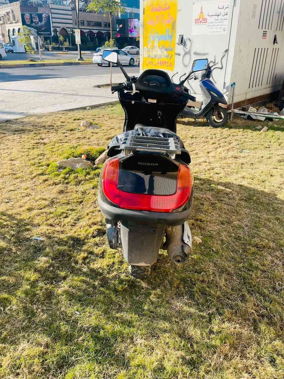 هوندا فور سايت موديل 2007 الدراجه مكفوله من كلشي من كهرباء ضفيره جديده تخم تأيرات جدد حراره بل مسكات اليد سكنات بكلايت كله جديد السعر خاص ***********
