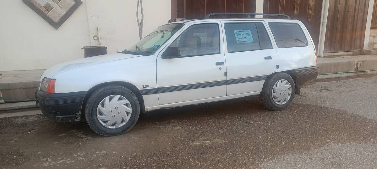 اوبل كاديت رقم دولي 12سنوية لل 2029 شرط تحويل كابون بانزين وين البناني وين اللباخين وين البكاكيل سيارة حك ستوتة سعر 21وبي مجال وترهم مقدمه  معه الضمان 
(***********)@(***********)سيارة جاهزة طخم تاير جديد باتري جديد طخم ورى وكدام جديد
