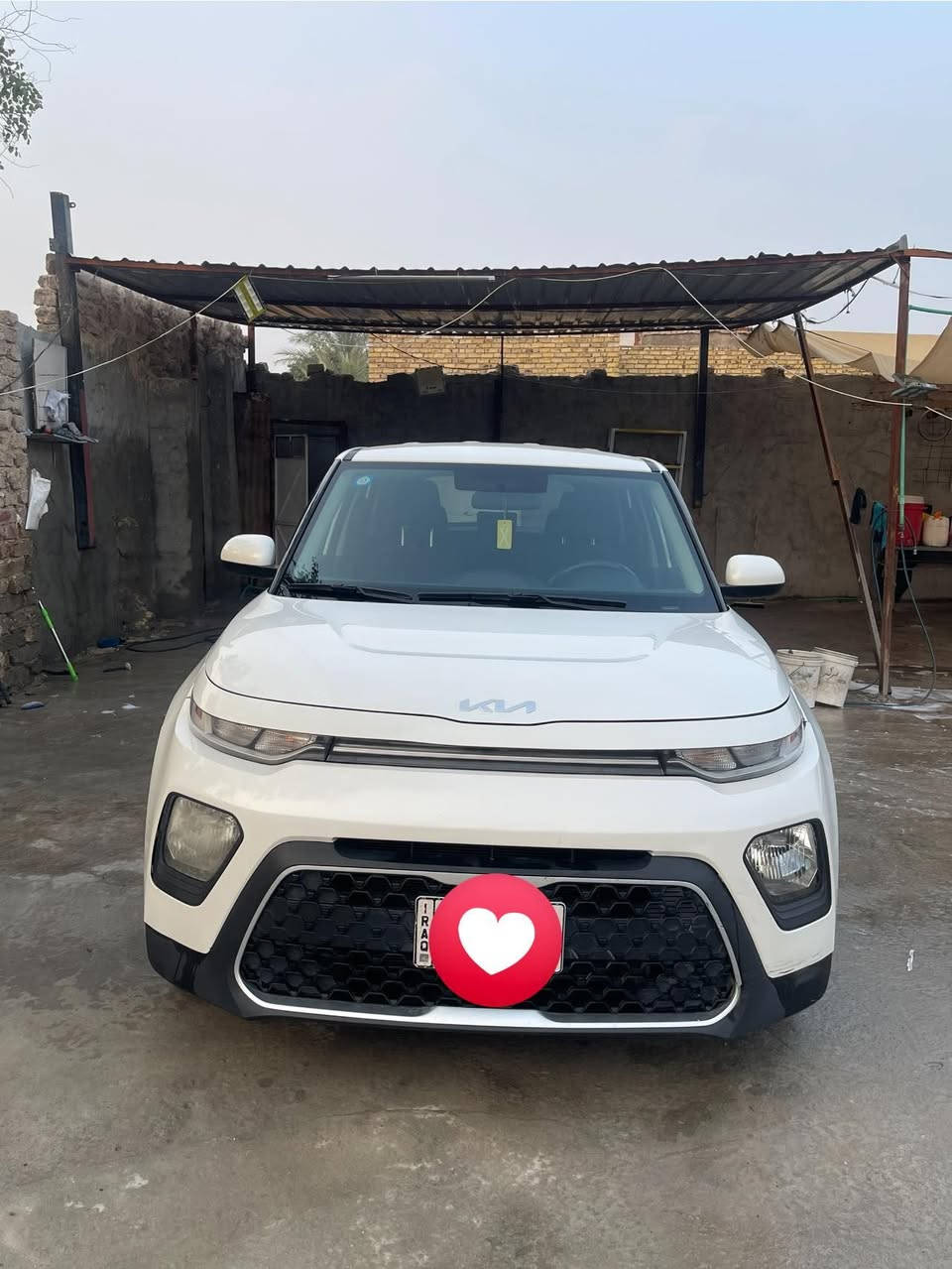كيا صول موديل ٢٠٢٢ بدون ايرباك 
رقم بغداد 
ماشية ٥١ الف 
بيها بارد بالجاملغ الخلفي 
السعر ١٣٨
للاستفسار ***********
