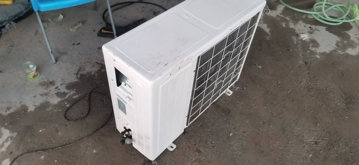 خارجيات
طن ونص عادي 1
طن ونص انفيتر 3
مكاني كربلاء
***********
