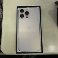 13 برو فقط فقط كامل ملحقات شريحتين. نسخة Zaa ماخذه على ايدي اول مانزل ...