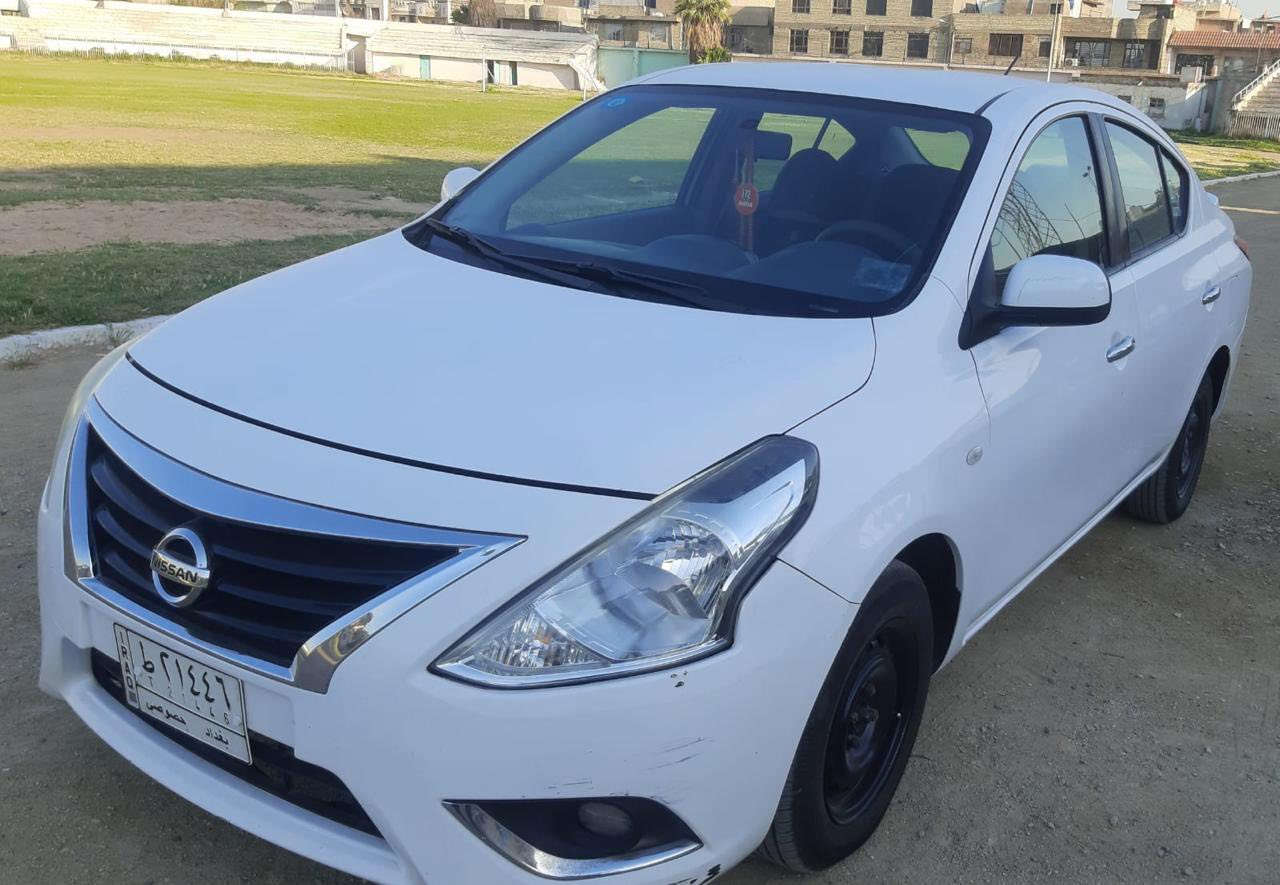 السلام عليكم 
نيسان صني موديل 2019 
رقم بغداد 
سيارة نضيفه تخم تاير جديد مدوشمه 
كير محرك كفالة 
السيارة جاهزه من كلشي 
السعر 100 وبيه مجال 
مكان صاحب السيارة الوزيرية 
رقم :***********
