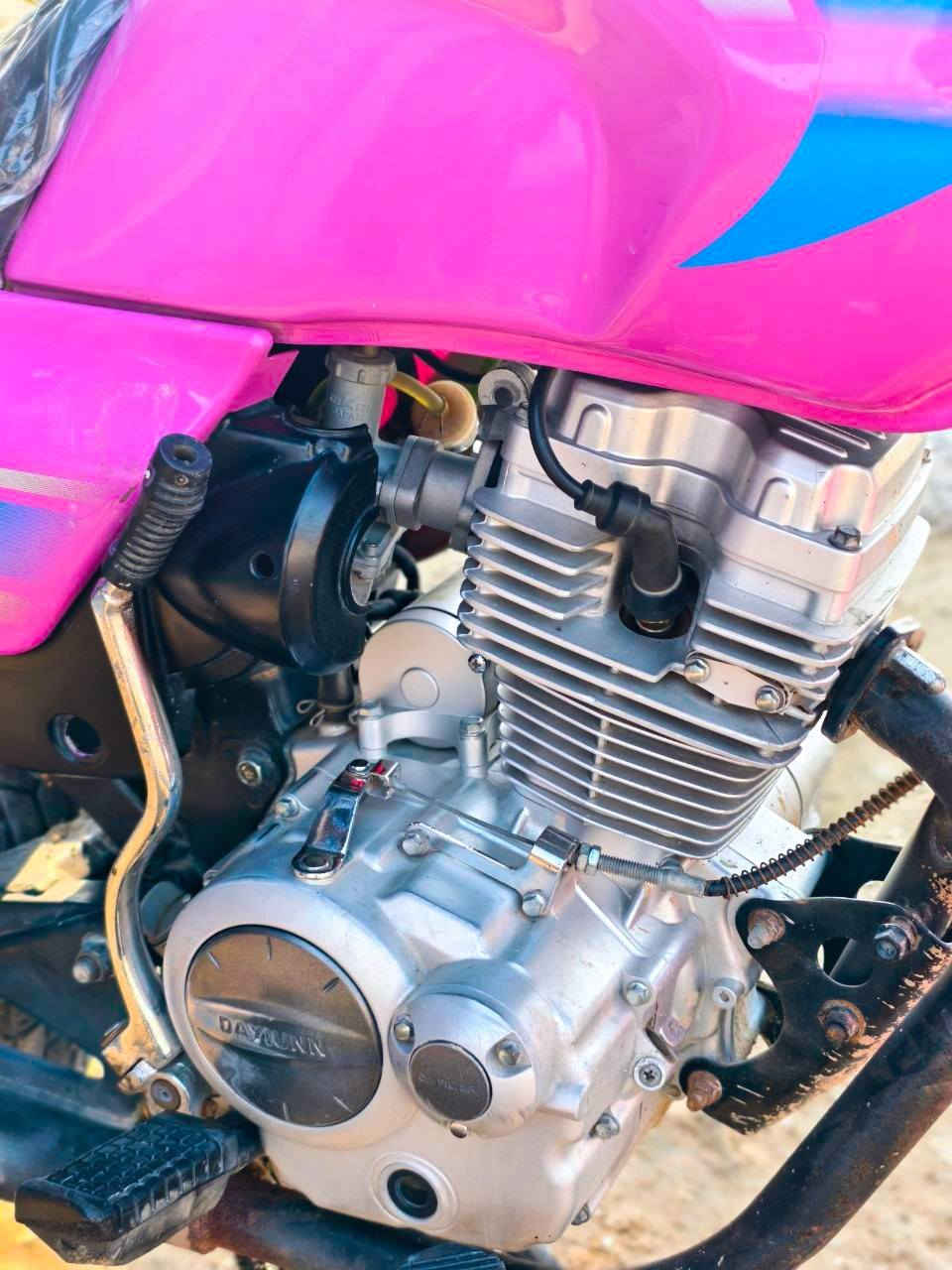 السلام عليكم
دايون عضم للبيع موديل 22
اوراق اسكنر 
دراجه نضيفه وكدام عينك نضافته 
سعر 875
رقم ***********
