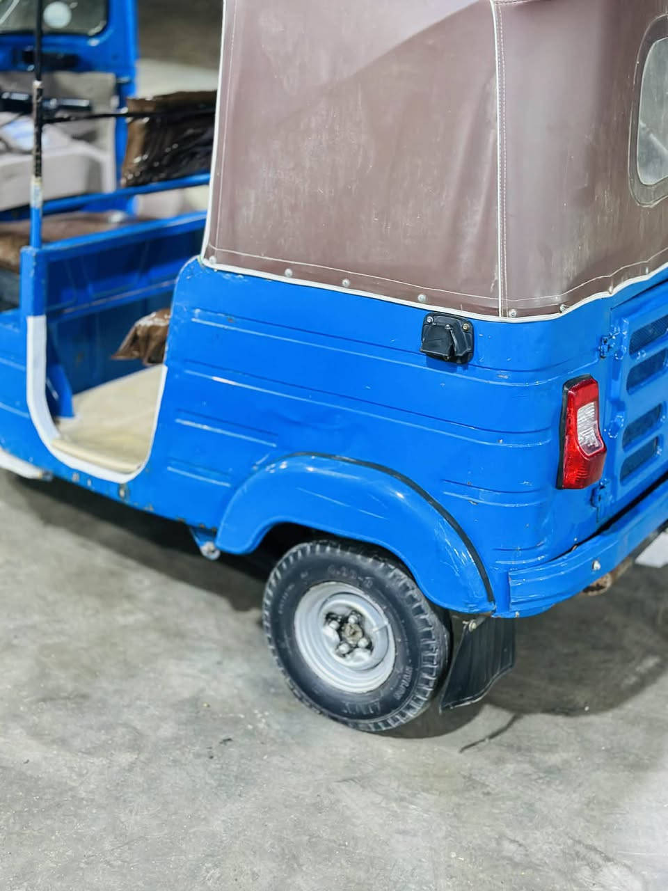 سلام عليكم تكتك لبيع 2020شهر 8 مكفول من صبق المعجون سعر 6100 وبيها مجال *********** وكيل سيد خلدون مكلف بل نشر
