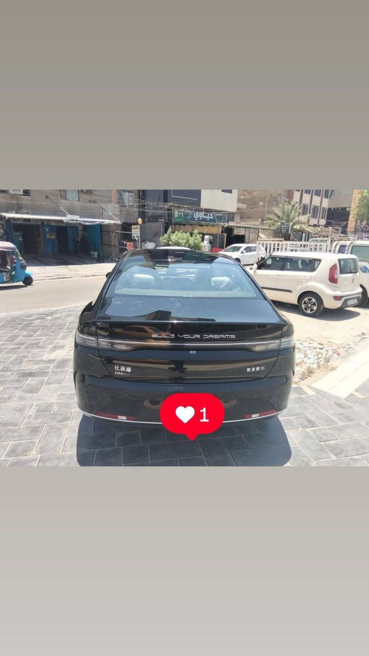 دستريور موديل ٢٠٢٥ مكفولة رقم بغداد وباسمي ثاني يوم تحويل مكاني بغداد /بغداد  ***********  ملاحظة السيارة ماشية 17500  الف
