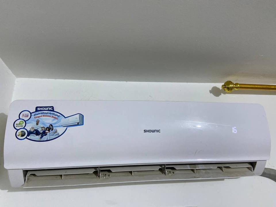 سلام عليكم سبلت للبيع شينون ٢ طن تبريد خير من الله شغال موضح بلفيديو سبب بيع لان جبت سبلت عامودي للاستفسار ***********
