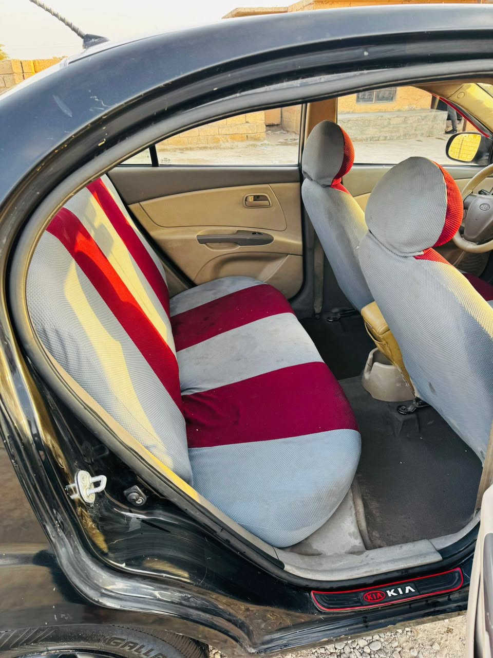 كيه ريو موديل 11
رقم اربيل  بسمي سنويه 30

السياره صبغ حزام  جماليه

كير ومحرك شرط صدر جديد 

تواير جديد  تبريد

محلاحضه اعتذر عن بيع دين 

ولامراوس نغدي فقط

السعر اتصل تدلل 

***********
