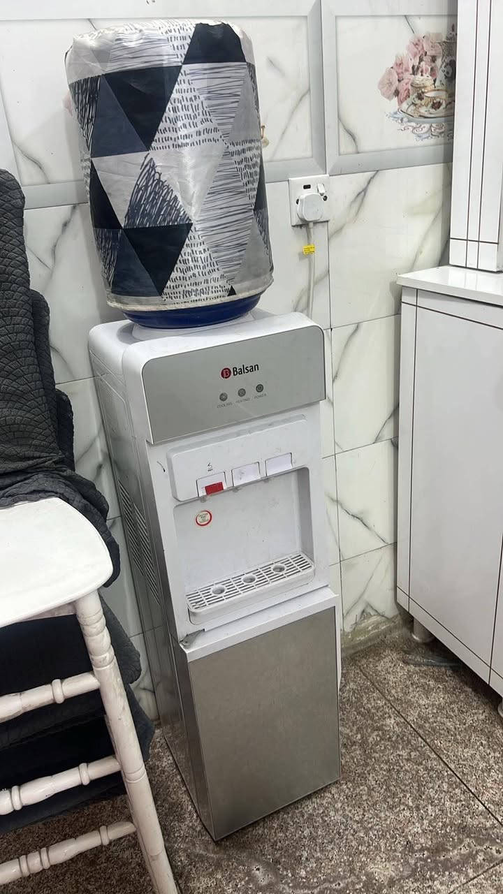 اغراض بيت نظيف مكان السيديه لاستفسار ع الخاص


**إذا كنت صاحب هذا الإعلان وتريد حذفه لأي سبب، رجاءا أرسل رسالة إلى الدعم الفني**