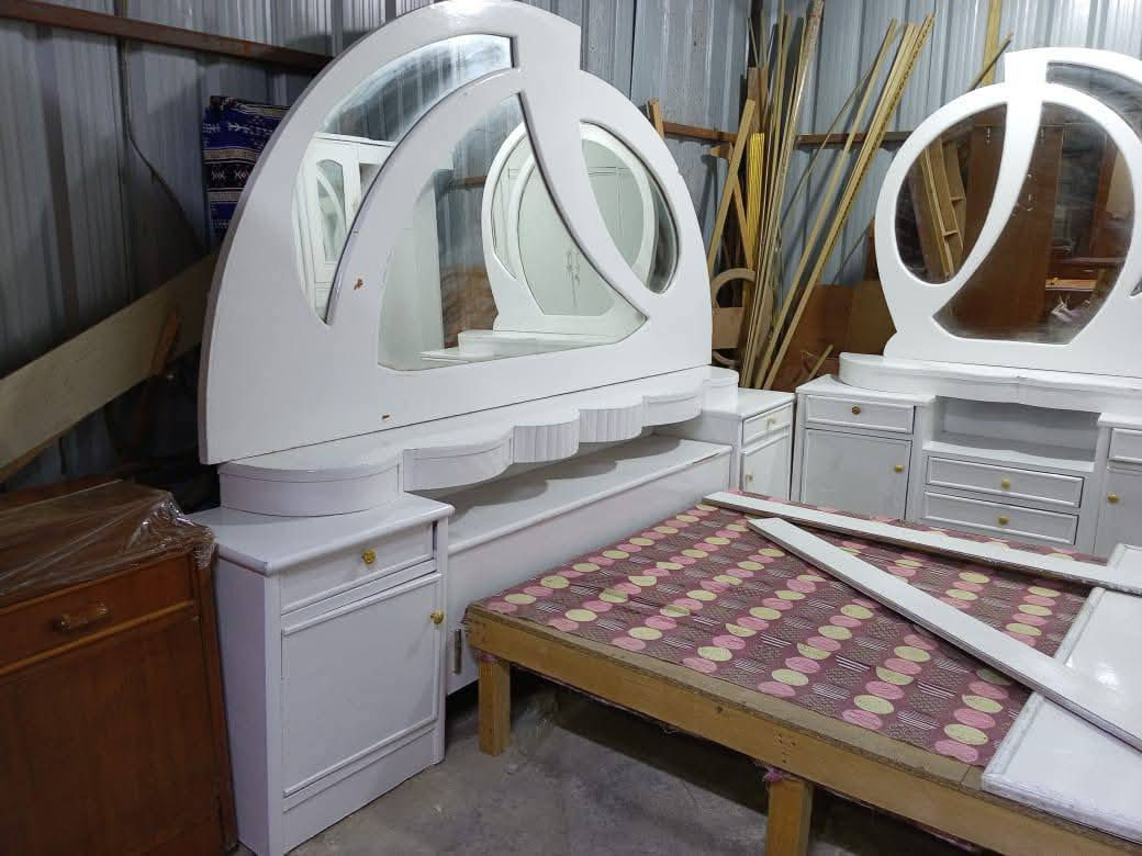 غرفه نوم تسكام للبيع السعر 650بيه مجال مكان حي الحكيم كوت اتصل ***********2
