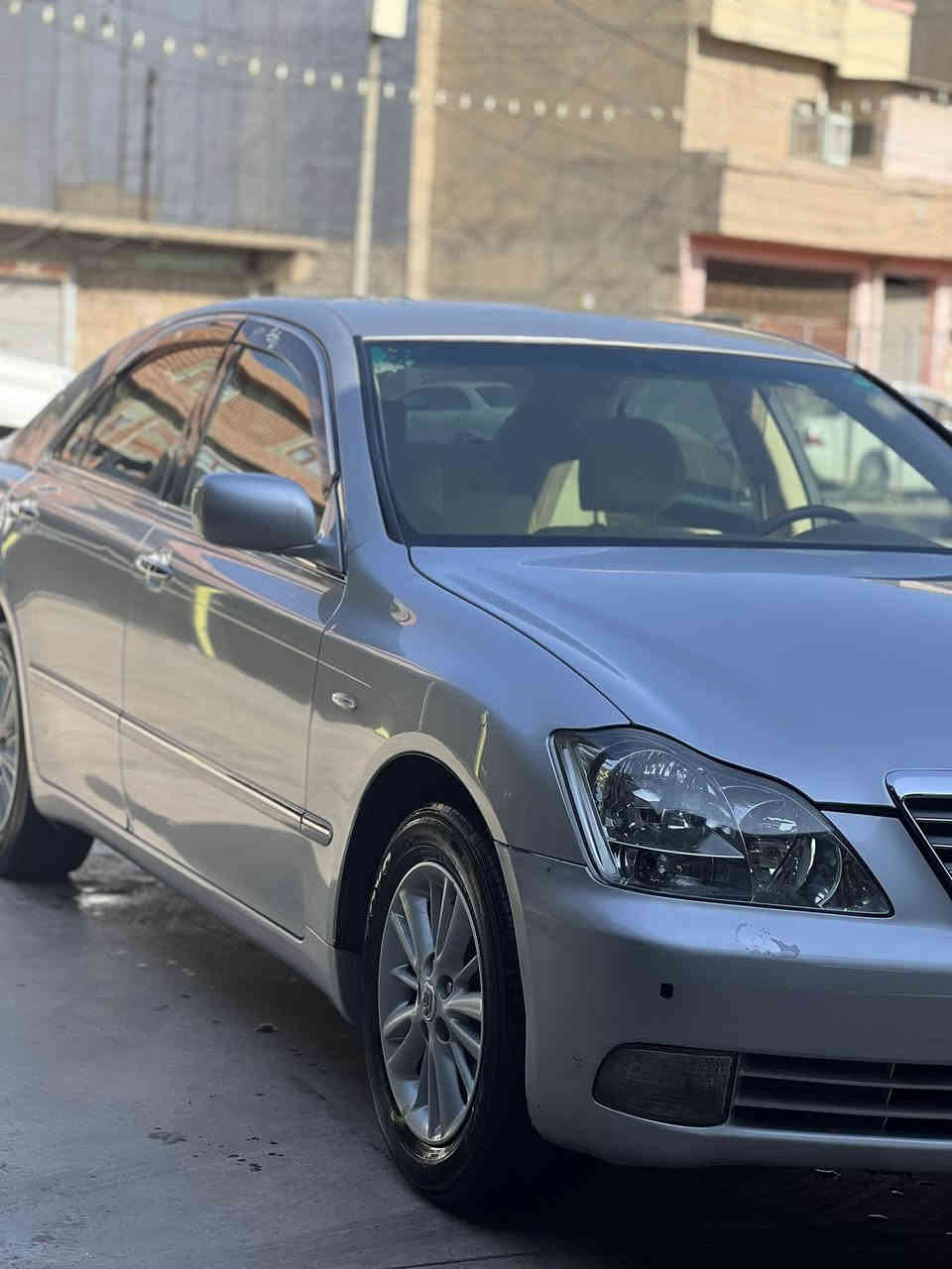 شاهینە ٢٠٠٧ساج مەلەکی براوە ٣دوگمەی بچوک بە گەورەیە  پەردەیە سەیارەکە کامل مەسرەفە تەبرید و بریک کارەبای بەشەرتە گیرو مەکینەو تەقەو رەقەی بەشەرتە  سیعری ٤٨گەلاو مەعمەلە
ژ.ت ***********
