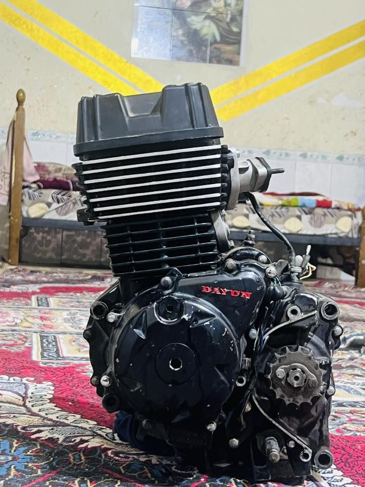 سلام عليكم محرك دايوان مجفت مره وحده او غراض مال وكاله بل قران الكريم حجم 200مكان بابل قرب جامعه بابل***********
