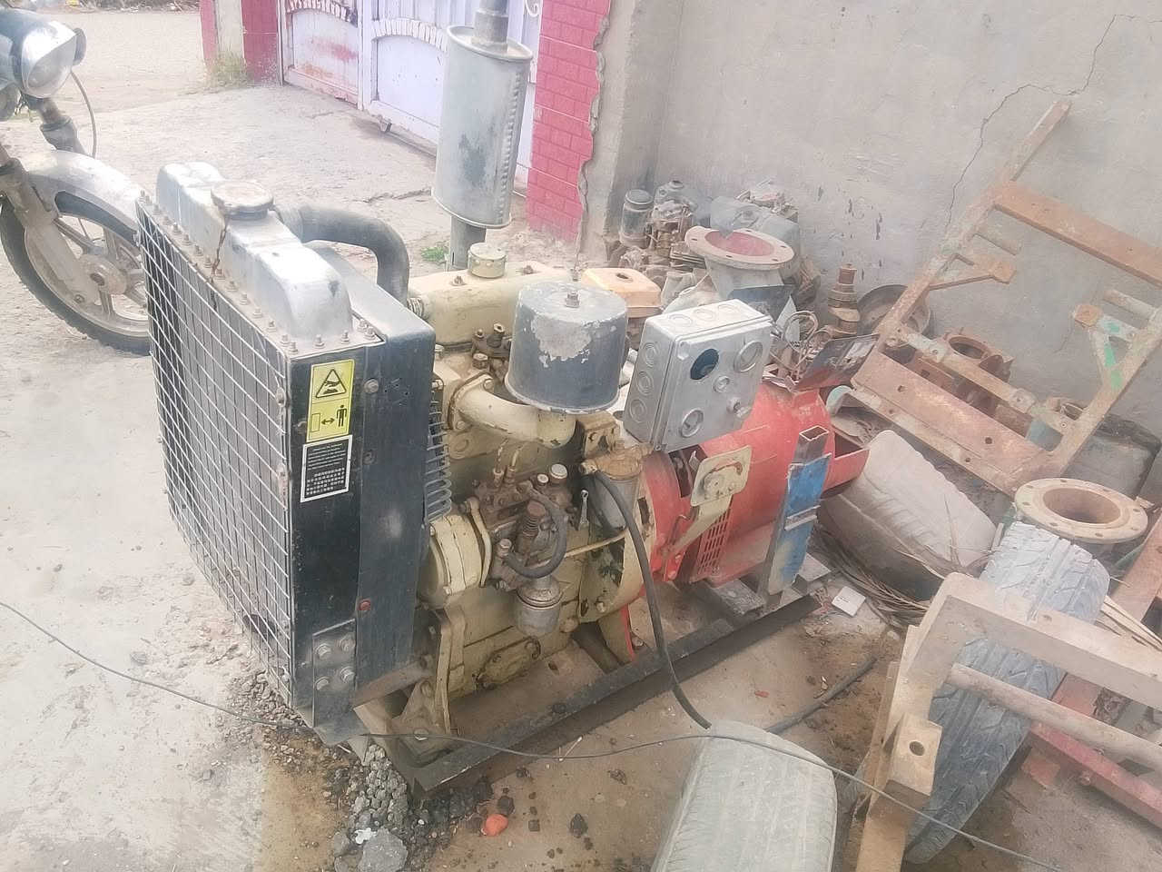 سلام عليكم مولده صيني 2بستم نضيفه شغاله جاهزه لاتنقيص ولاتبخير رأس التوليد 20كيفي  مكان مسيب ***********
