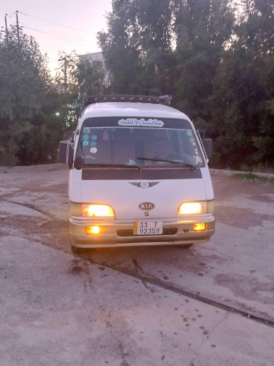 السلام عليكم موديل ١٩٩٢ السعر ٤٥ وبيه مجال ***********
