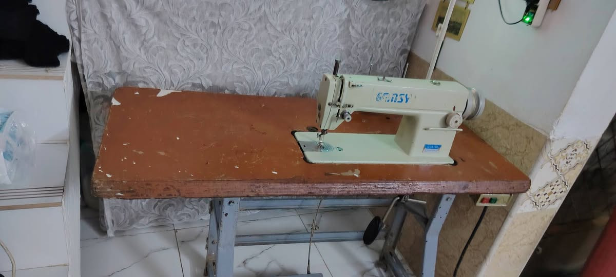 سلام عليكم مكينة صناعي مابيها اي شي سعرها 200 وبيها مجال


**إذا كنت صاحب هذا الإعلان وتريد حذفه لأي سبب، رجاءا أرسل رسالة إلى الدعم الفني**