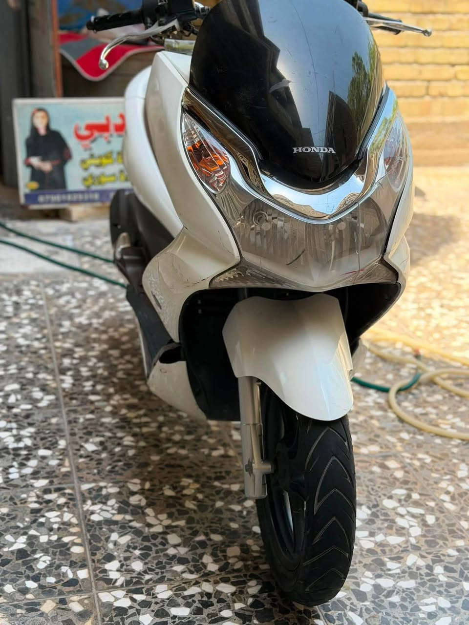 السلام عليكم دراجه بي سي اكس جيل الاول دراجه جديده مكينه مكفوله 150سيسي دراجه جديده حيل اي ستفسار التصال او وتساب ***********

