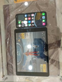 ايفون 13 pro max  السعر 425 مبدل شاشة وبطارية وكالة  ايباد8 السعر 160 ...