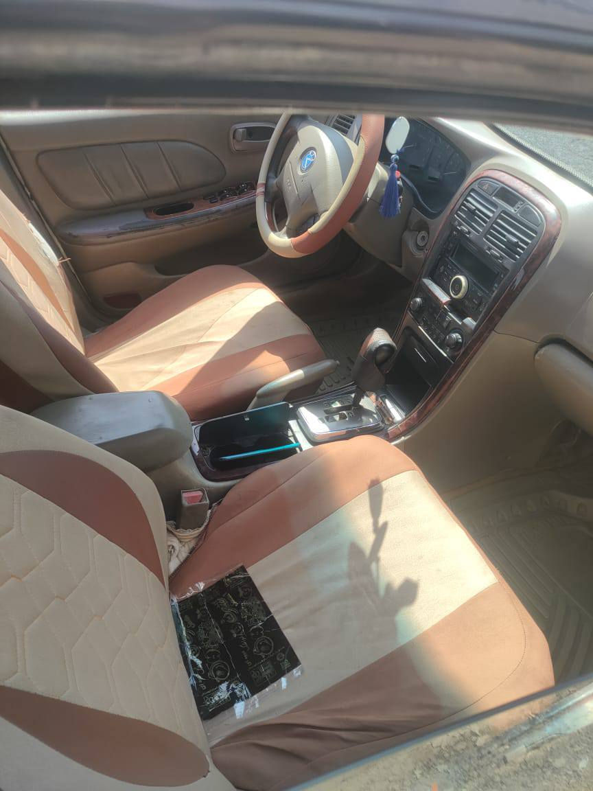 سلام عليكم اوبتمى وارد امريكي 2003 مكينه وكير جدد بيه بس شخط باب الخلفي مكان ناصريه قضاء الغراف *********** سعر 51وبيه مجال
