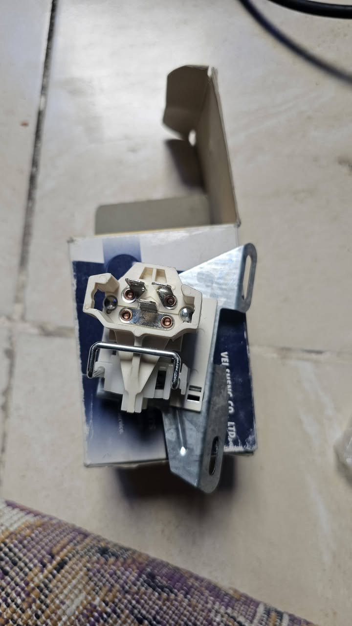 سلام عليكم نواعم كابرس و دولفين للبيع السعر خاص ***********
