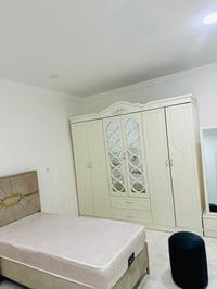 للبيع • غرفة نوم • أثاث