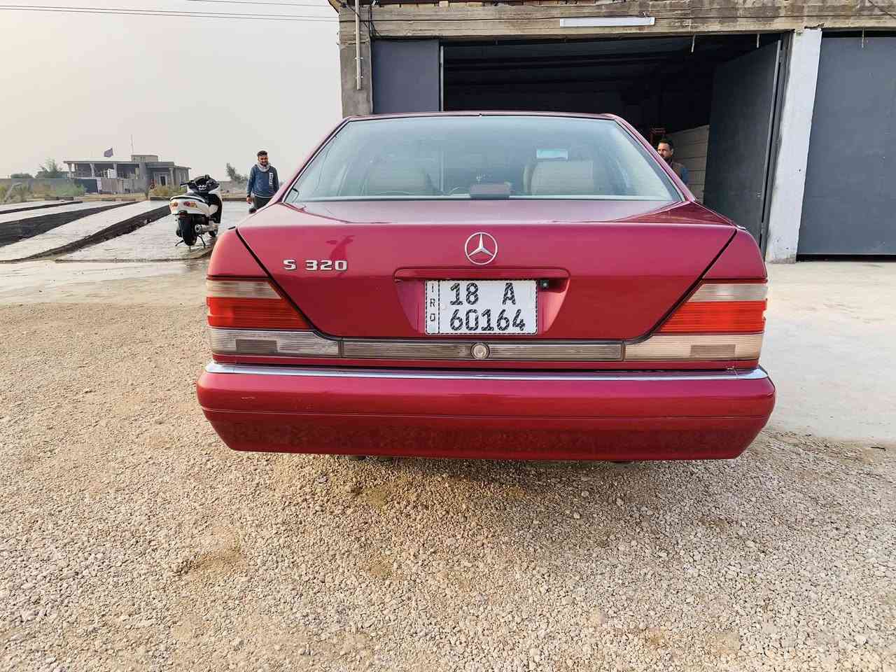 السلام عليكم
مارسدس شبح S320 للبيع على وضع الابلاد 

كل ضربه ماكو 

مكينة وكير بلاد جدد بالكارتون

حداديه تبريد خير من الله 

مواصفات 

1_سلايت طكتين

2_مقاعد جلد 

3_دبل فتبم 

4_دبل مروحه 

5_داخل ملكي 

6_كشنات كهرباء 

7-اباب وجنطه شفط 

8-مري شفط

9-تحكمات كلها شغاله 

كهربائيات كلها على وضع البلاد 

هواي بعد بيها مواصفات 

السياره جاهزه كلها وبلاديه 

كلش حلوه السياره صبغ جماليه فقط تخم 

تاير جديد

منظومة بانزين جديده كهربائيات كلها بلاد ماكو 

شي بيها مو شغال كلها شغاله وجاهزه حداديه 

جديده رقم بابل انكليزي هزه جديده وسنويه جديده مداور ثاني يوم كاعياتها الابلادي موجودات 

السعر 82 وبيها مجال واخواتها مو هذا سعرهن لكن بيع مستعجل 

***********
