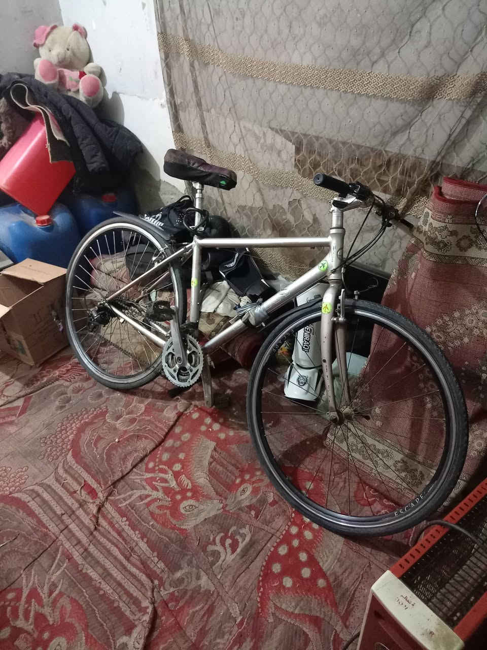 السلام عليكم C700 للبيع من ماركة GWNAT فافون نضيف او سريع بي فقط نواقص بسيطة سعره 125 او بي مجال


**إذا كنت صاحب هذا الإعلان وتريد حذفه لأي سبب، رجاءا أرسل رسالة إلى الدعم الفني**