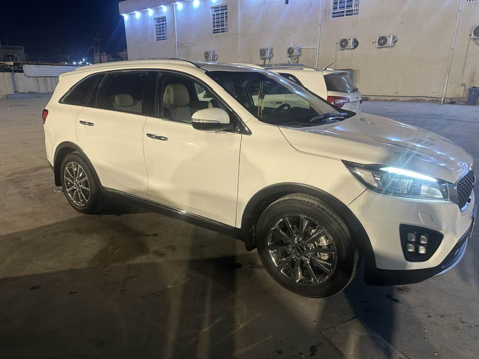 سورنتو موديل ٢٠١٨

خليجي 

كشنات كهرباء الصندوك كهرباء

٦سلندر

٧ راكب

فول بدون فتحه السعر  245  وبيه مجال

مكان سياره ميسان 

للاستسفار :    ***********
