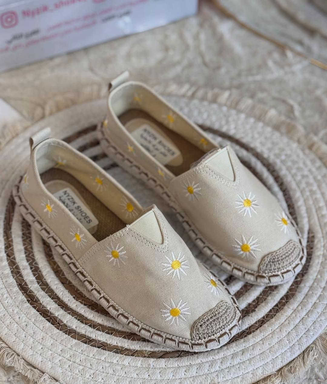 ⁨	ترند الشمس 💛🌼✨ شغل و كوالتي عالي  قاعدة مريحة باللبس  القياسات 37_38_39_40_41 📍الفرع الاول : العامرية شارع العسل مجاور مكتبة العسل 📍الفرع الثاني : العامرية شارع العسل مقابل مجمع اليزن 📍الفرع الثالث : الاعظمية شارع الضباط مقابل كص الآغا البغدادي⁩⁩⁩⁩


**إذا كنت صاحب هذا الإعلان وتريد حذفه لأي سبب، رجاءا أرسل رسالة إلى الدعم الفني**